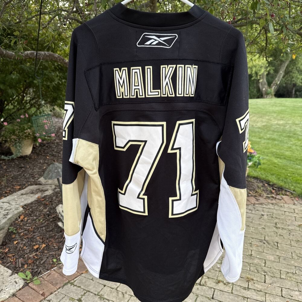 Pittsburgh Penguins Evgeni Malkin #71 Black Reebok Jersey Mens Size M